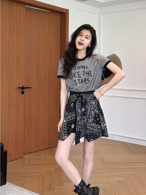 Black Bandana Print Mini Short/Skirt skirt- Casual Women's Skirt Large/Asian 2XL